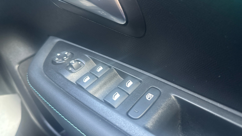 Peugeot 208 1.2 PureTech 100 Allure Premium + 5dr Petrol Hatchback